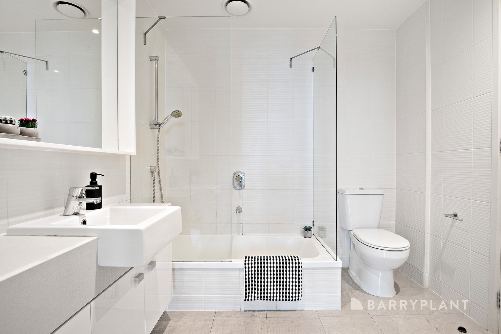 2804/180 City Road, Southbank, VIC 3006, Southbank - Thumbnail 4
