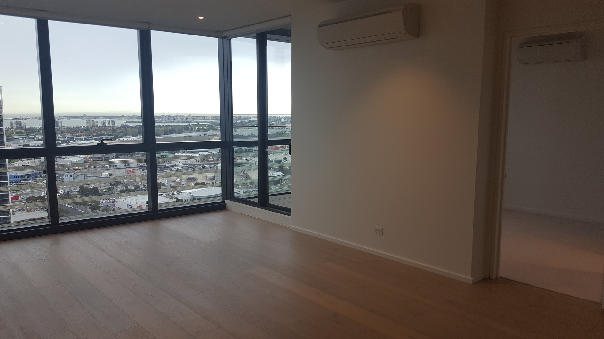 2804N/883 Collins Street, Docklands, VIC 3008 - Thumbnail 1 - 27/02/2023
