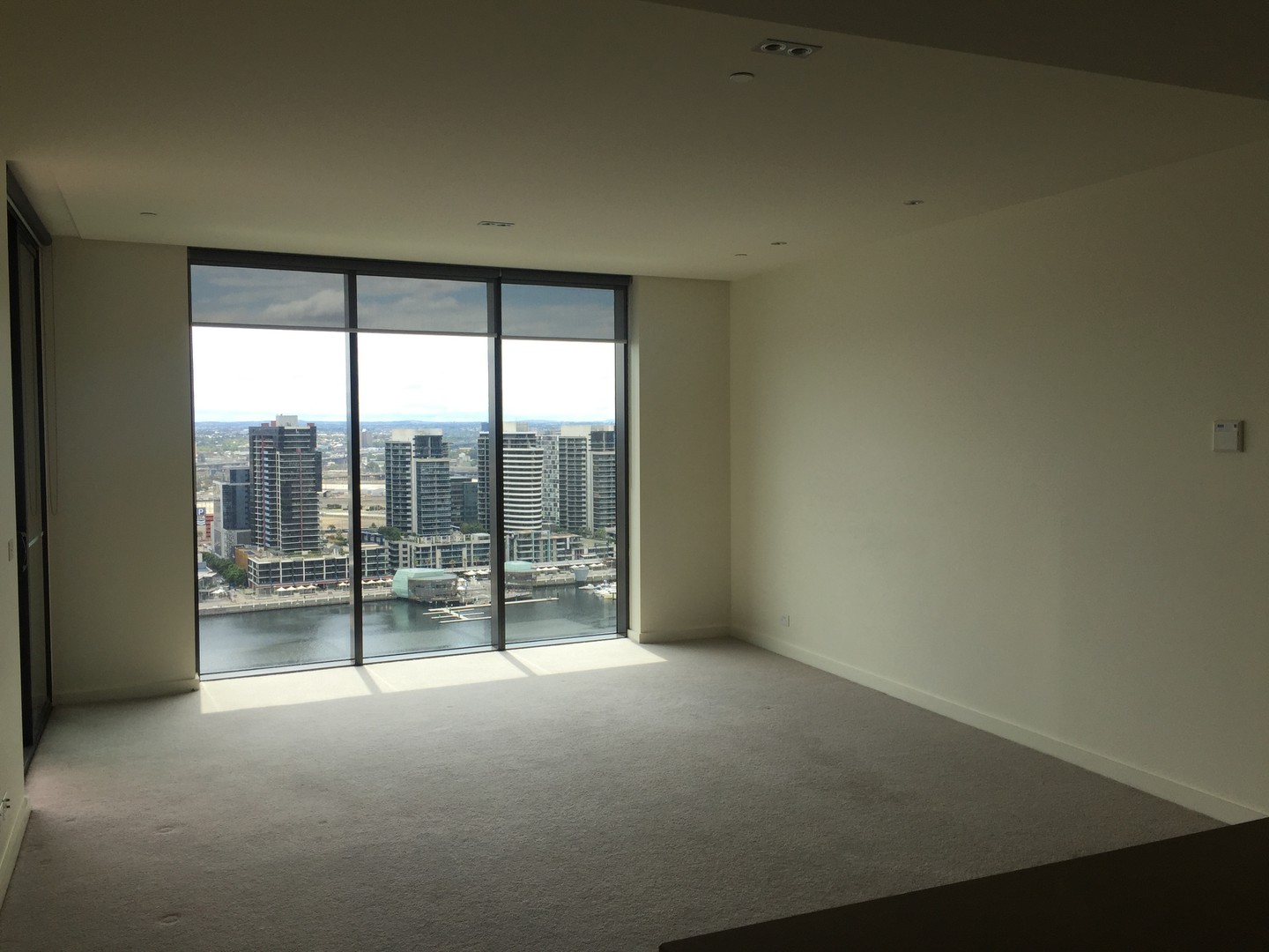 284/8 Waterside Place, Docklands, VIC 3008, Docklands - Thumbnail 3