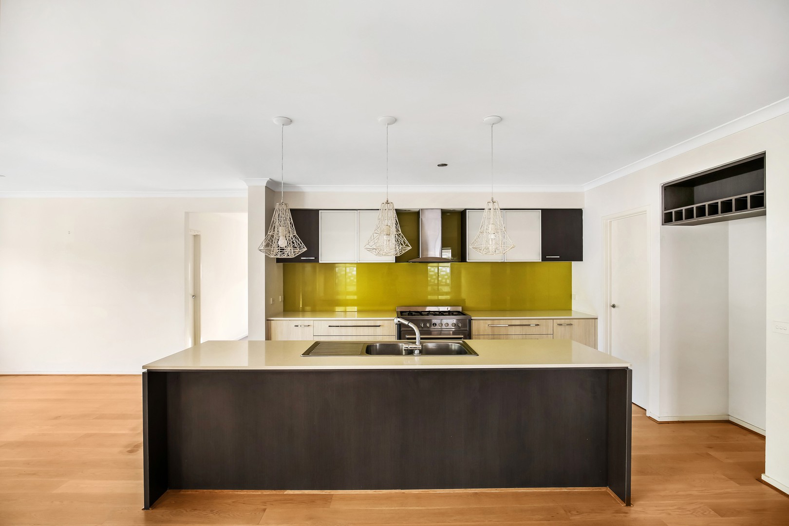 287 Harvest Home Road, Epping, VIC 3076 - Thumbnail 2 - 31/10/2025