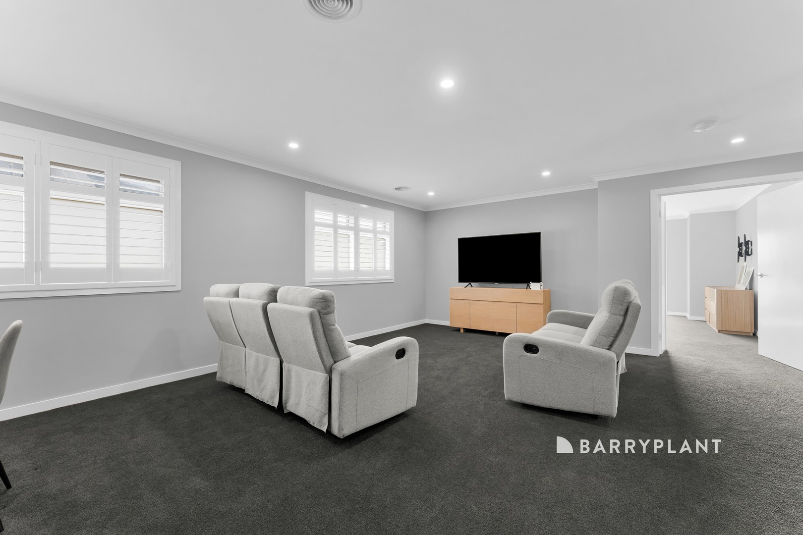 288 Heather Grove, Clyde North, VIC 3978, Clyde North - Thumbnail 8