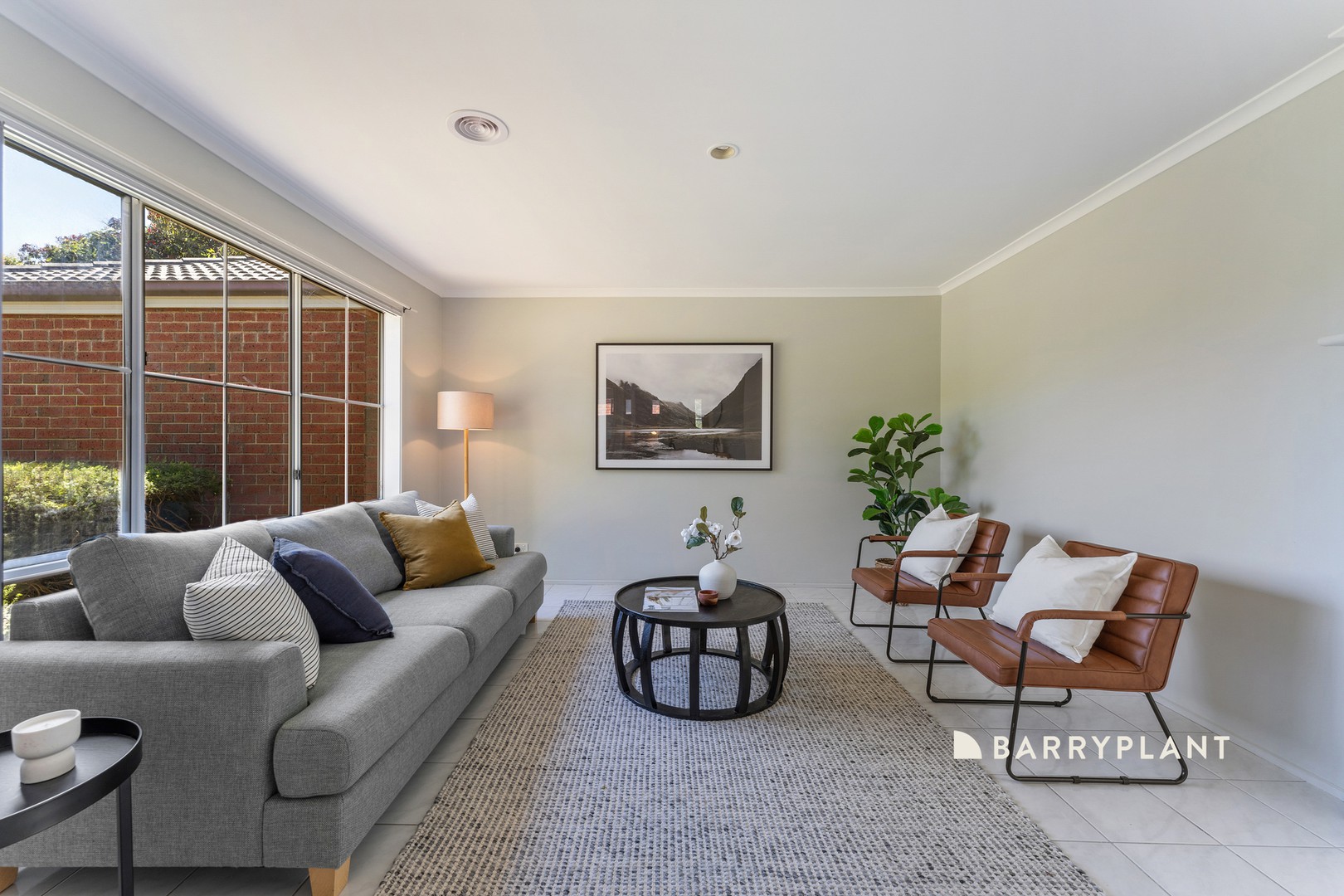 289 Ormond Road, Narre Warren South, VIC 3805 - Thumbnail 2 - 20/01/2025