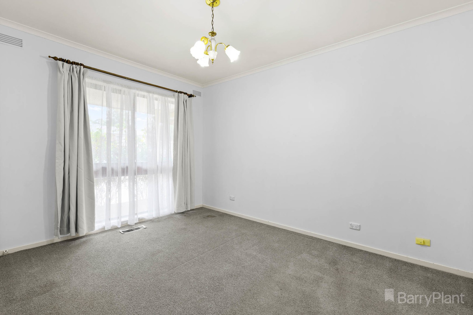 28A Ahern Road, Pakenham, VIC 3810, Pakenham - Thumbnail 8