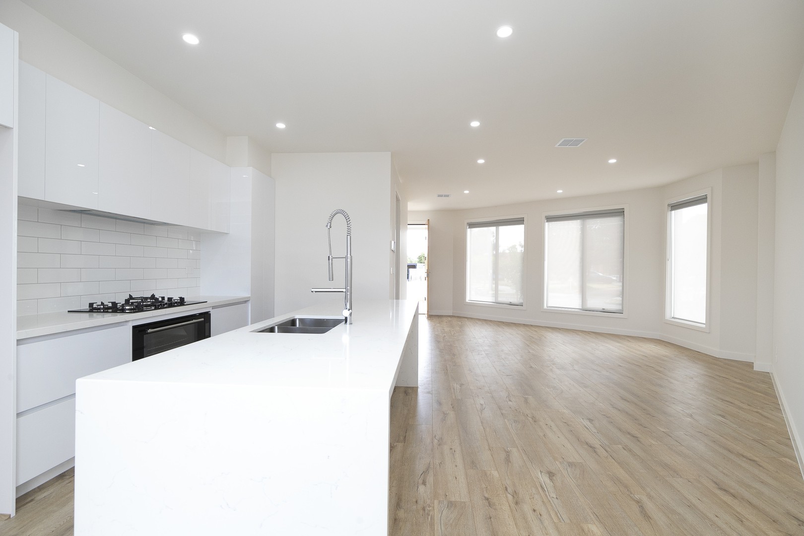 28B Fairfax Circuit, Albanvale, VIC 3021, Albanvale - Thumbnail 3