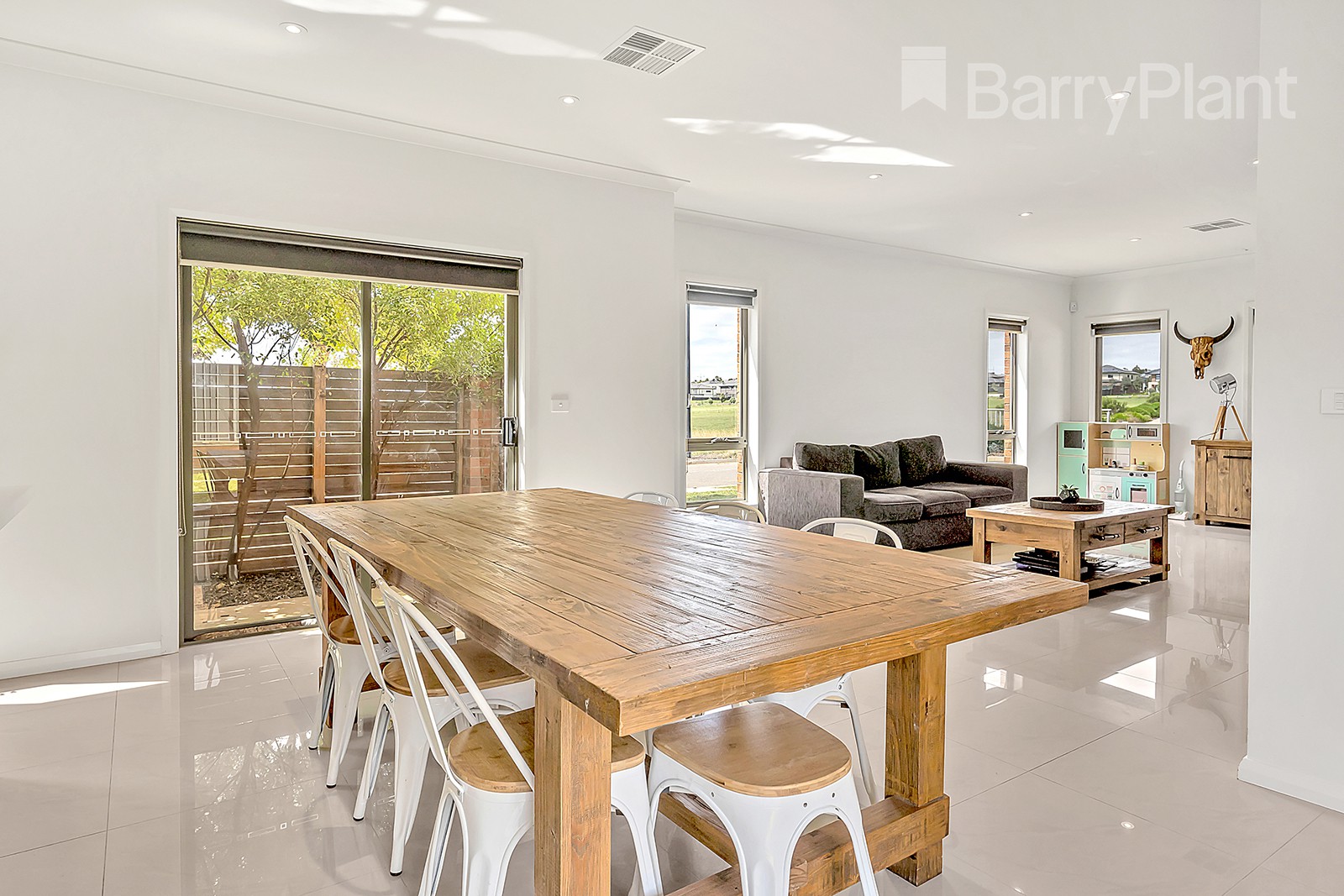 28B Spirited Circuit, Craigieburn, VIC 3064, Craigieburn - Thumbnail 2