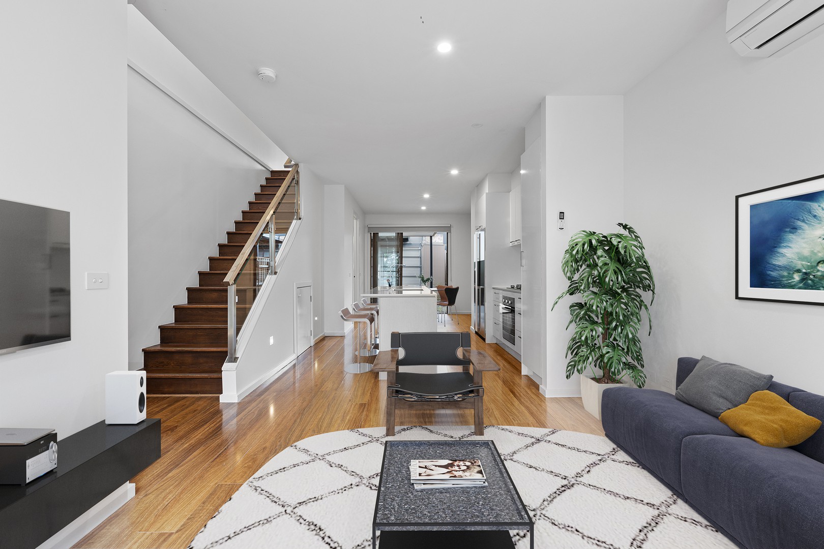 28D Main Drive, Bundoora, VIC 3083 - Thumbnail 2 - 17/09/2024