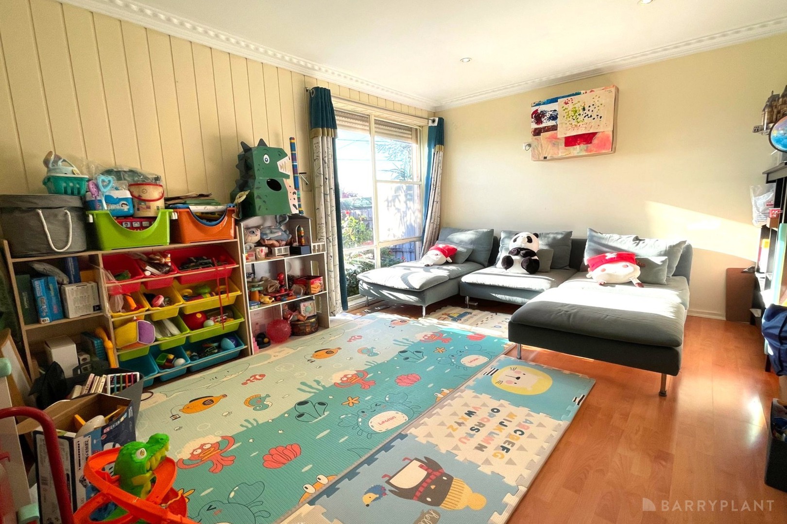 29 Aberdeen Drive, Dandenong North, VIC 3175 - Thumbnail 2 - 30/10/2025