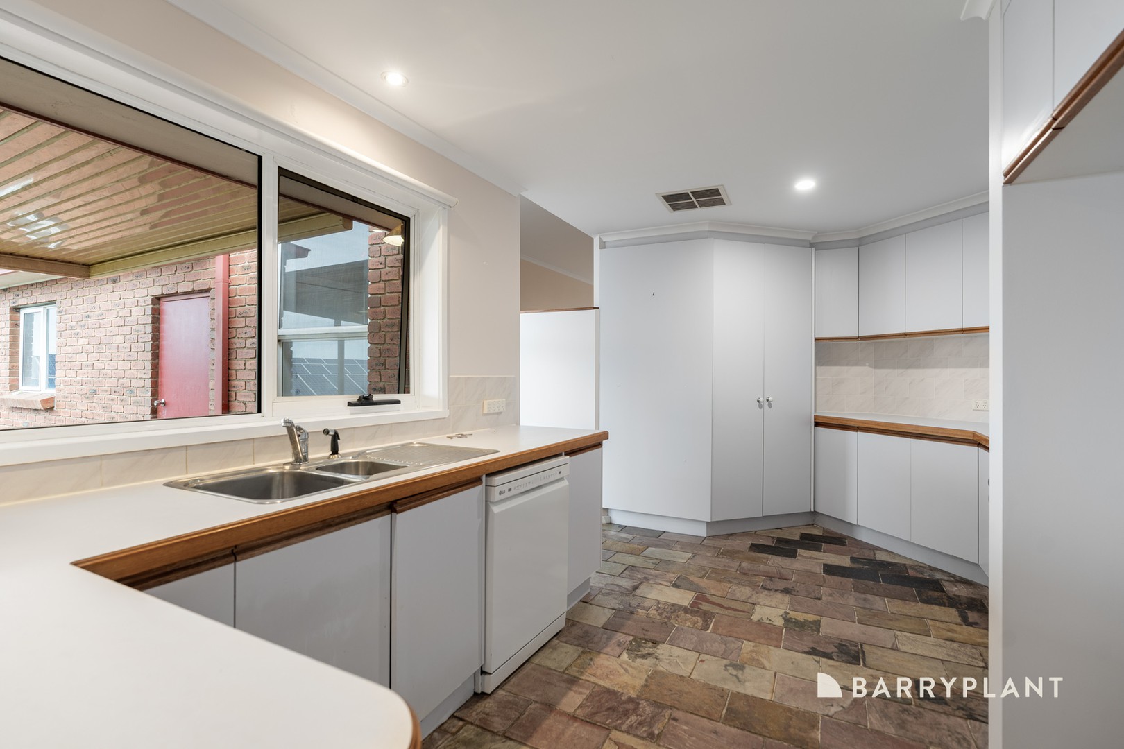 29 Aberdeen Heights, Pakenham, VIC 3810, Pakenham - Thumbnail 5
