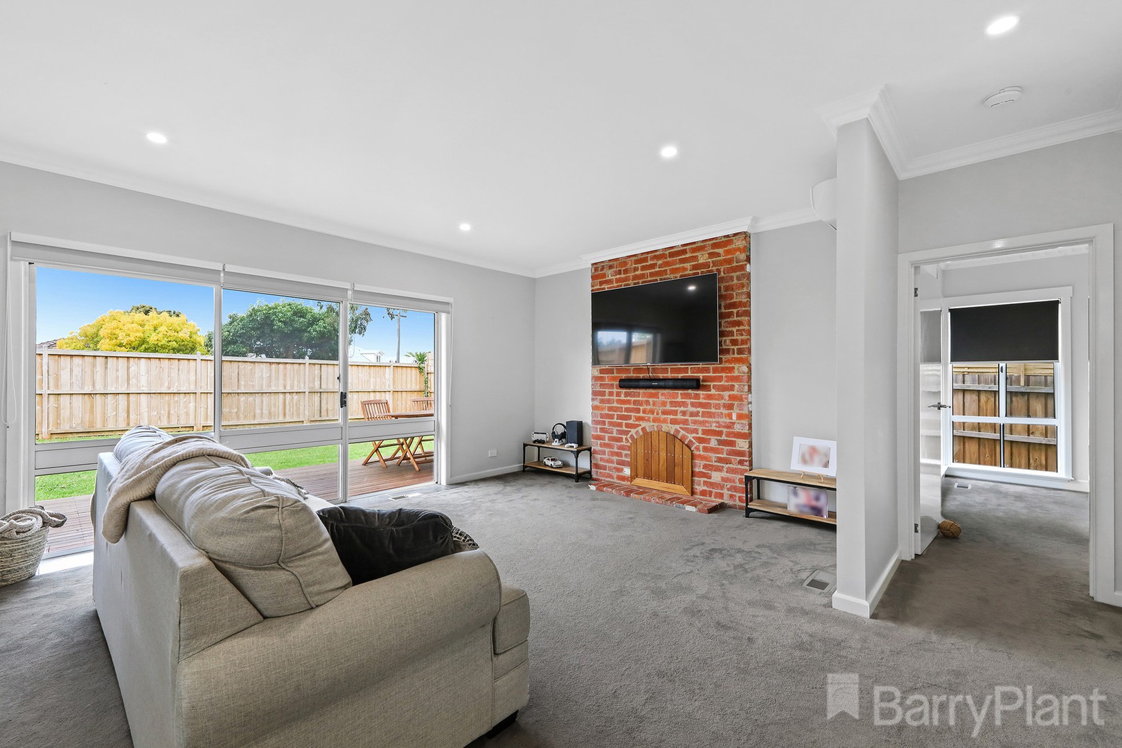 29 Albert Road, Drouin, VIC 3818, Drouin - Thumbnail 3