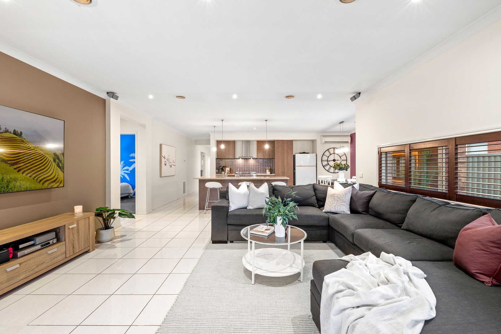 29 Avalon CrescentCranbourne East, VIC 3977, Cranbourne East - Thumbnail 5