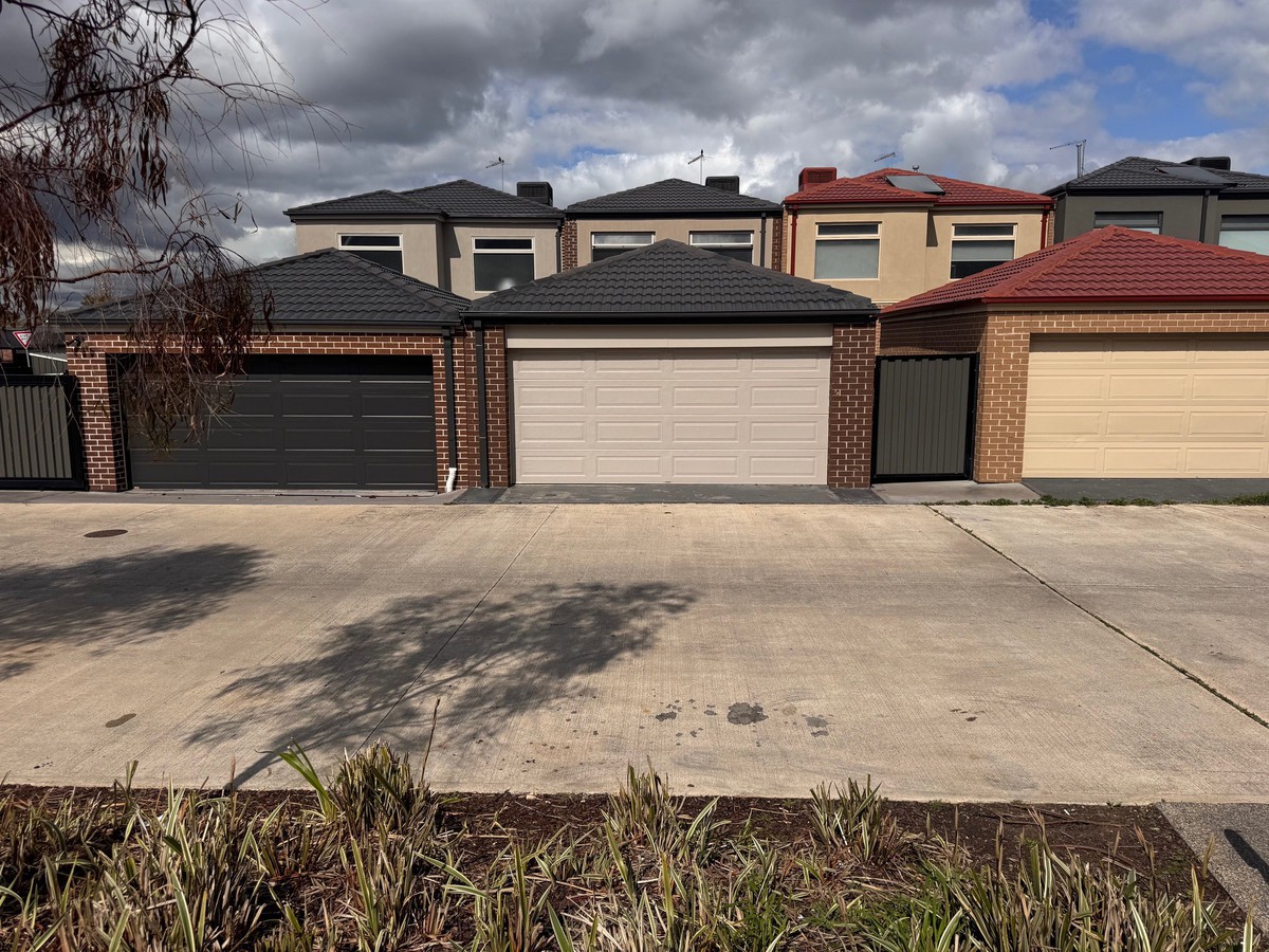 29 Bentham Street, Roxburgh Park, VIC 3064 - Thumbnail 2 - 29/01/2026