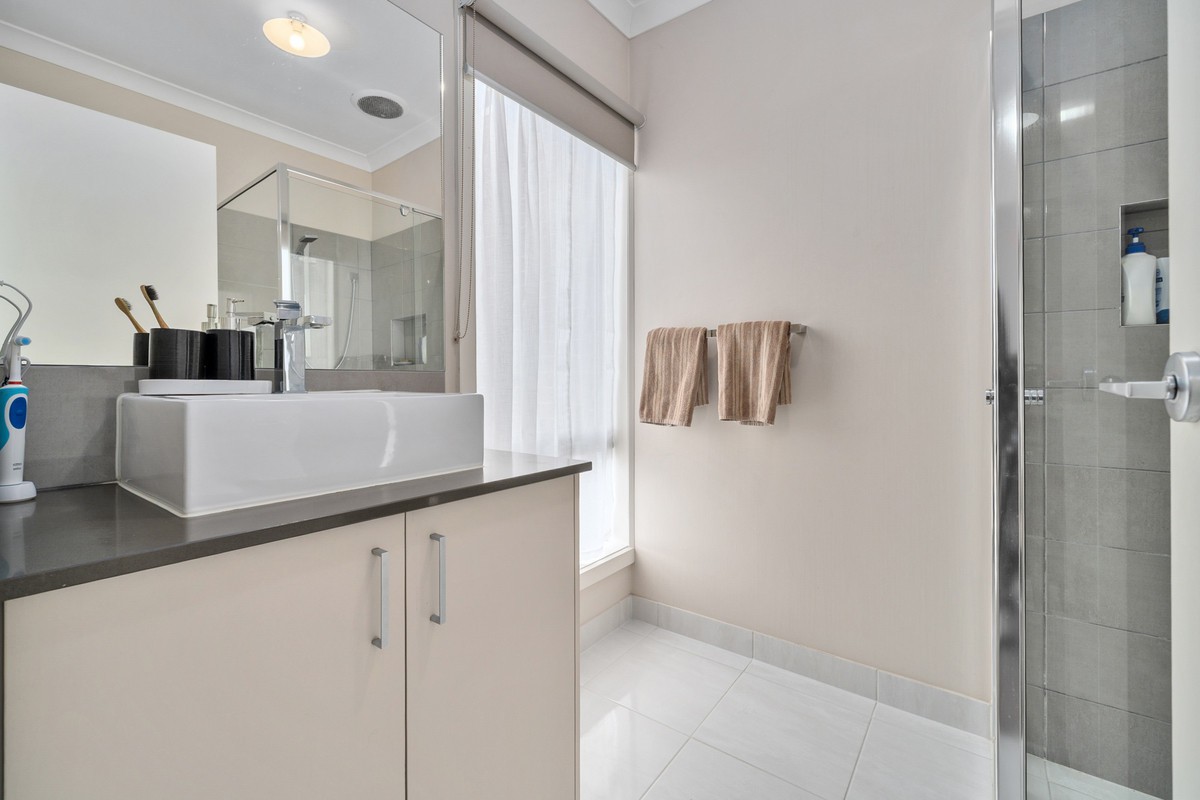 29 Bentham Street, Roxburgh Park, VIC 3064, Roxburgh Park - Thumbnail 6