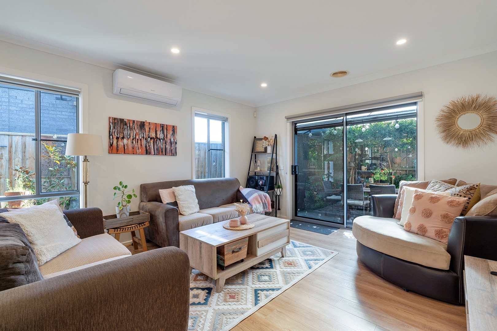 29 Bloom Avenue, Greenvale, VIC 3059 - Thumbnail 2 - 24/06/2026