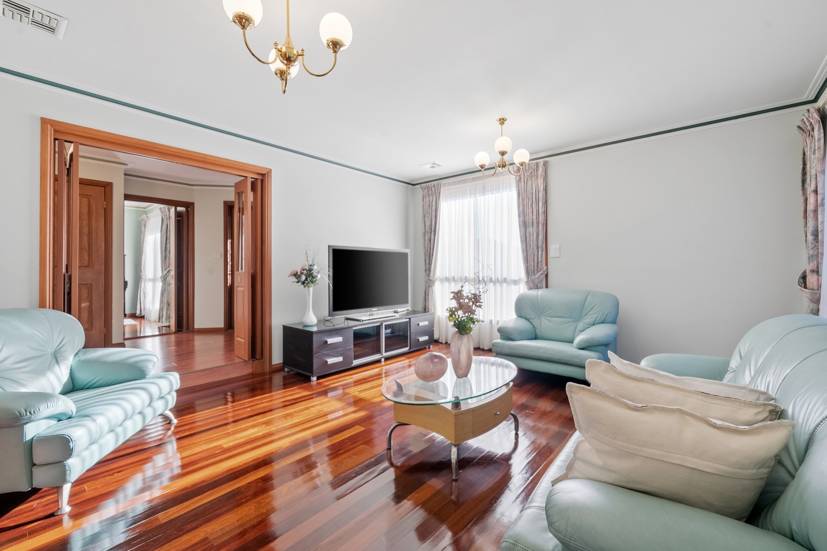 29 Bond Drive, Taylors Lakes, VIC 3038, Taylors Lakes - Thumbnail 2
