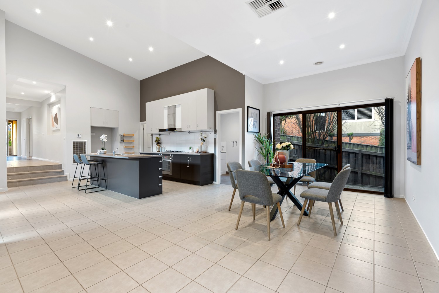 29 Bushlark Court, Berwick, VIC 3806, Berwick - Thumbnail 2
