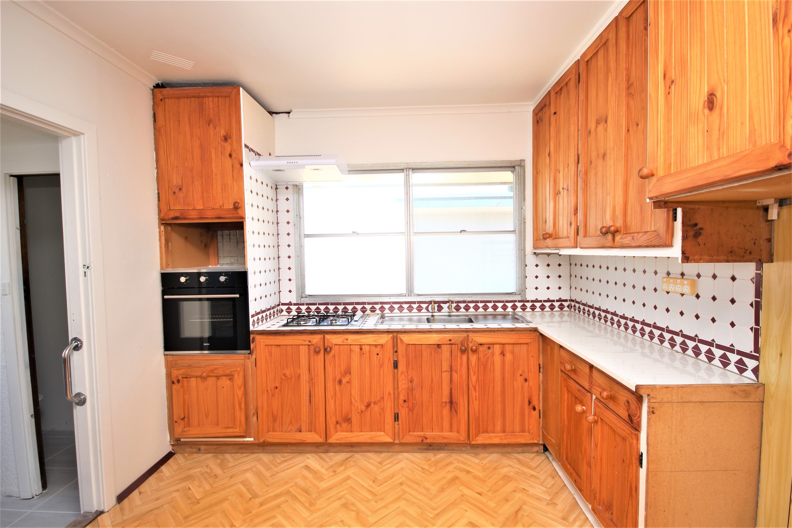 29 Canadian Parade, Corio, VIC 3214 - Thumbnail 2 - 31/10/2025