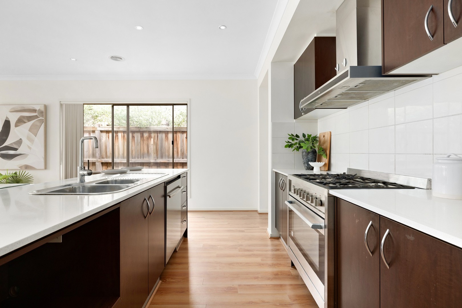 29 Caspian Circuit, Point Cook, VIC 3030, Point Cook - Thumbnail 5