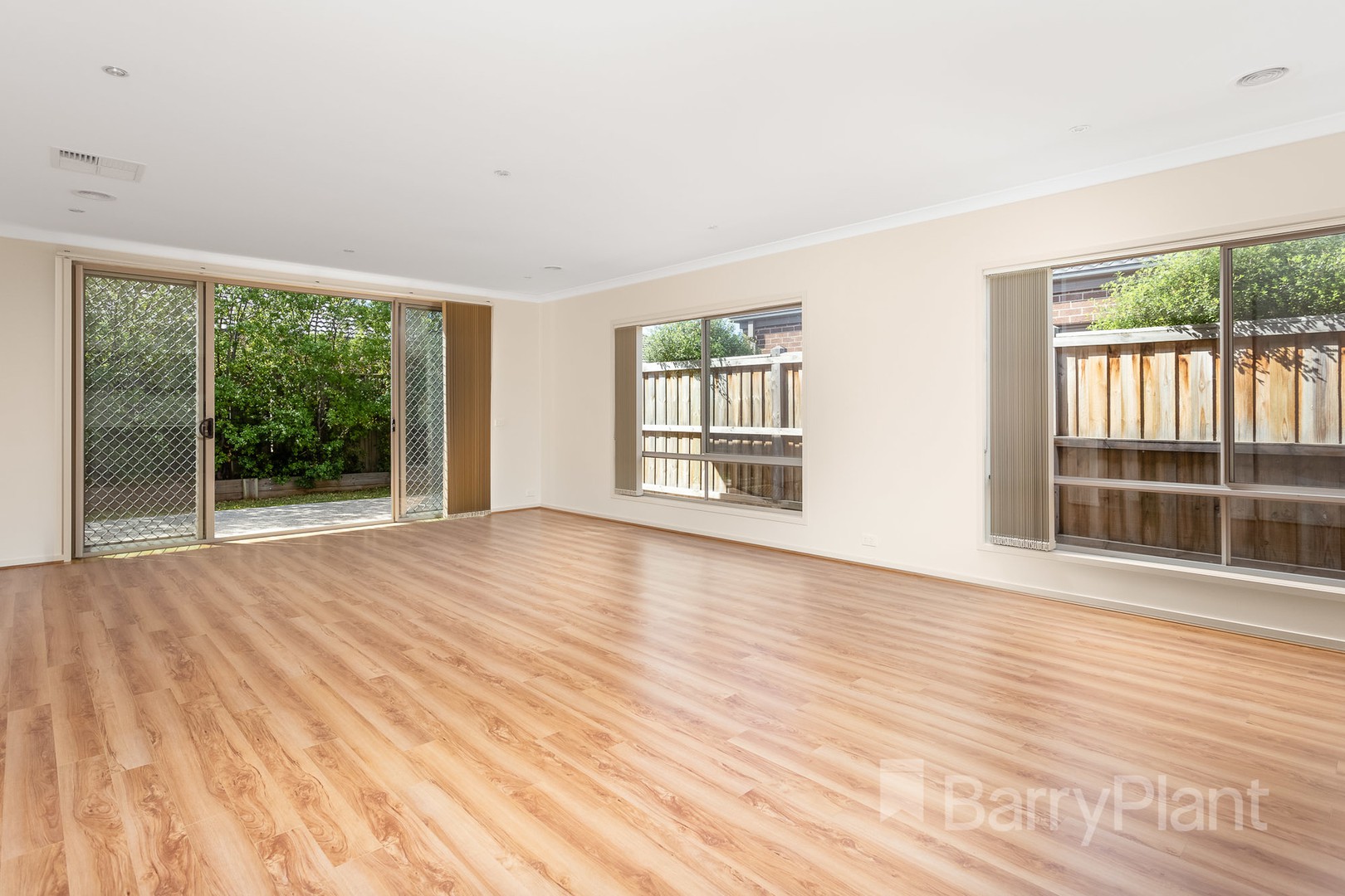 29 Caspian Circuit, Point Cook, VIC 3030, Point Cook - Thumbnail 5