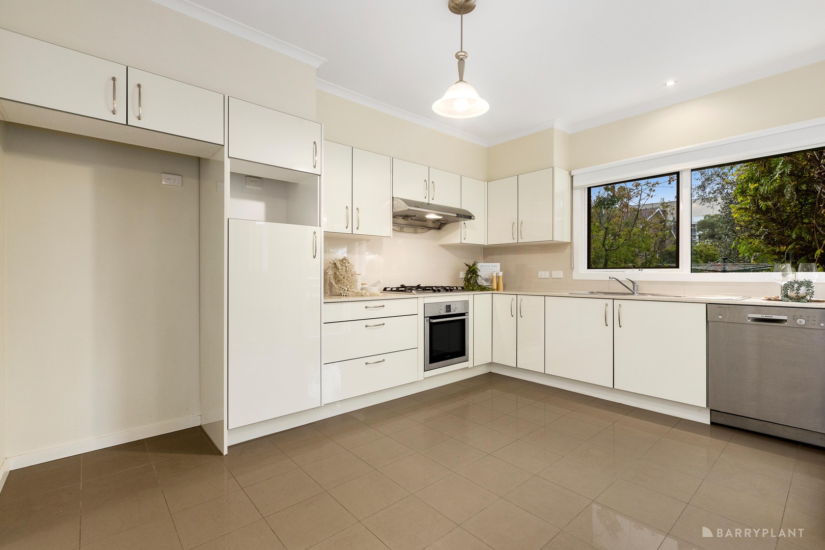 29 Council Street, Doncaster, VIC 3108, Doncaster - Thumbnail 4