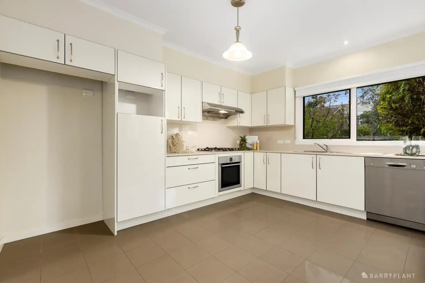 29 Council Street, Doncaster, VIC 3108 - Thumbnail 2 - 10/04/2026