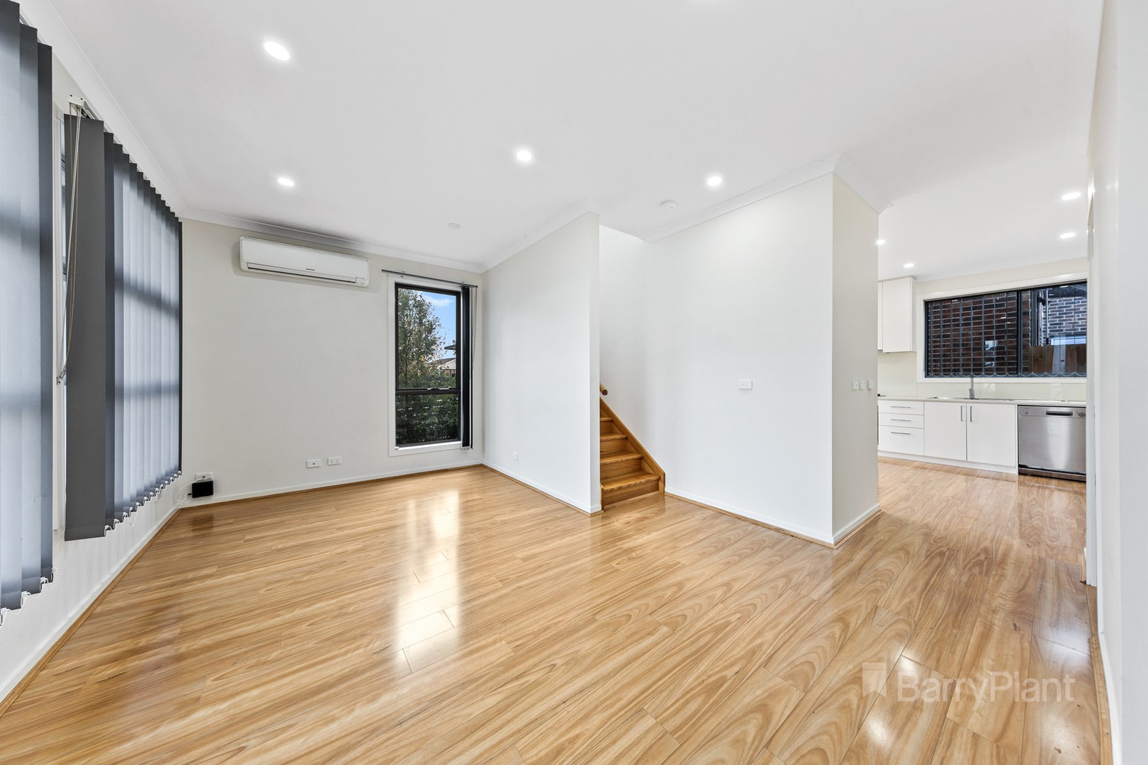 29 Cowra Avenue, St Albans, VIC 3021, St Albans - Thumbnail 6