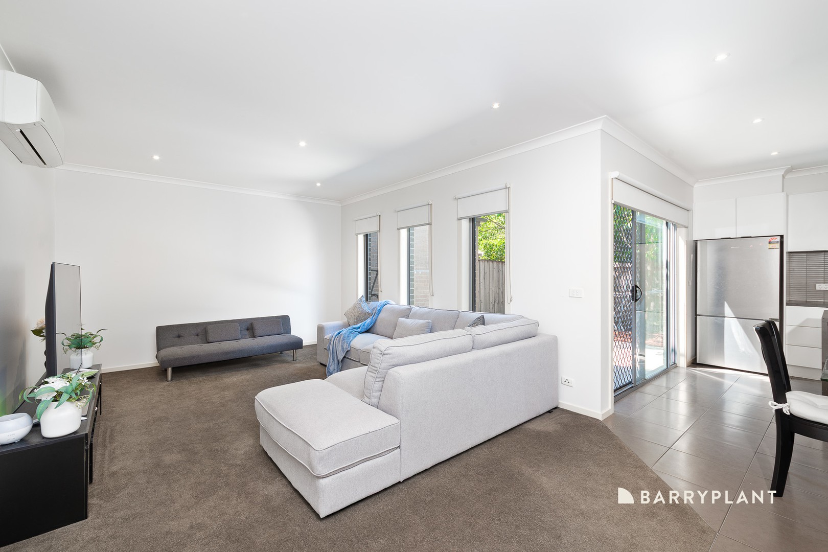 29 Deco Place, Epping, VIC 3076 - Thumbnail 2 - 27/02/2026