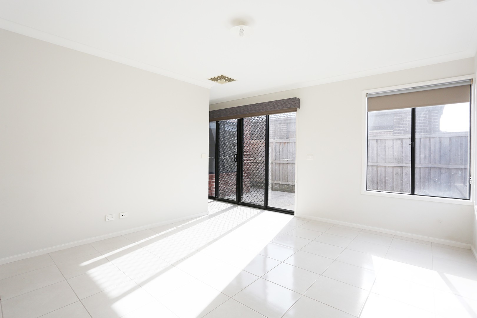 29 Denton Drive, Officer, VIC 3809, Officer - Thumbnail 4
