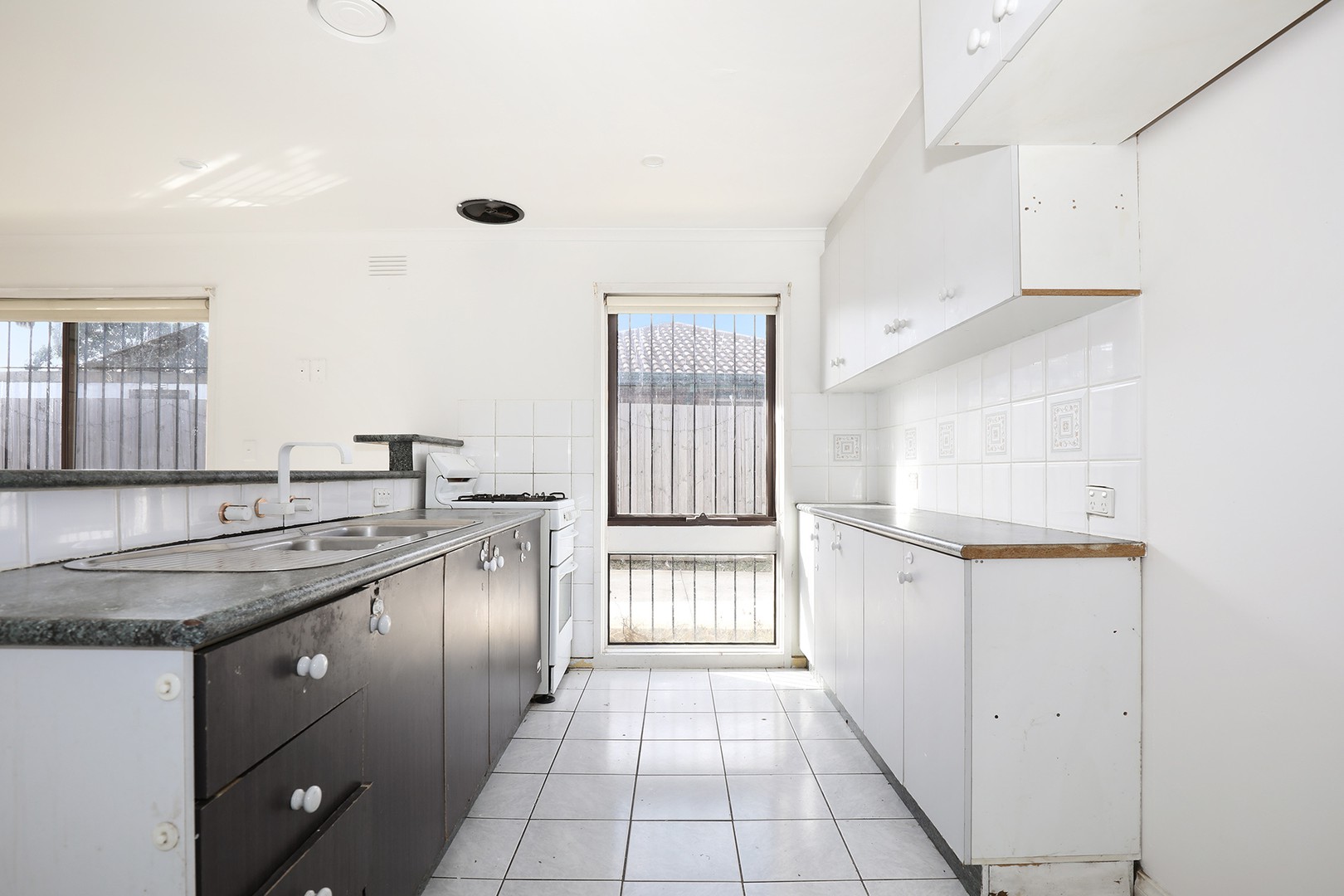 29 Eldorado Crescent, Meadow Heights, VIC 3048, Meadow Heights - Thumbnail 4