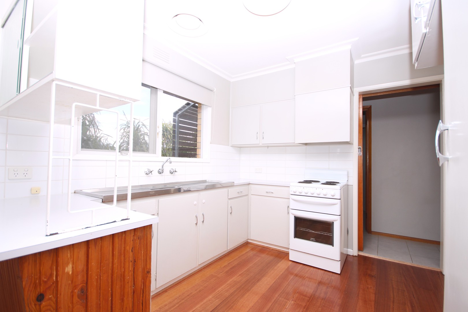 29 Ferndale  Parade, Highton, VIC 3216, Highton - Thumbnail 2