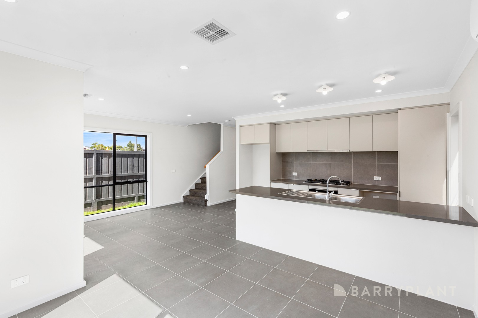 29 Flaxlilly Crescent, Officer, VIC 3809, Officer - Thumbnail 2