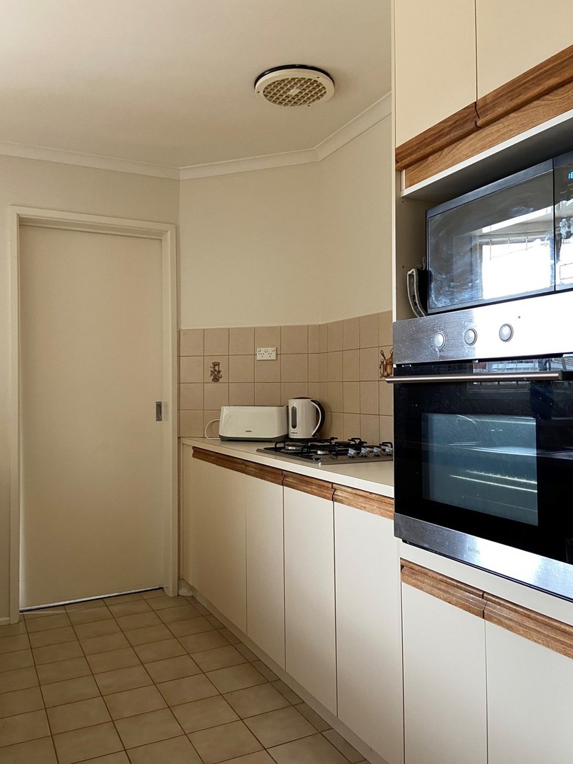 29 Florence Avenue, Berwick, VIC 3806 - Thumbnail 2 - 03/09/2026