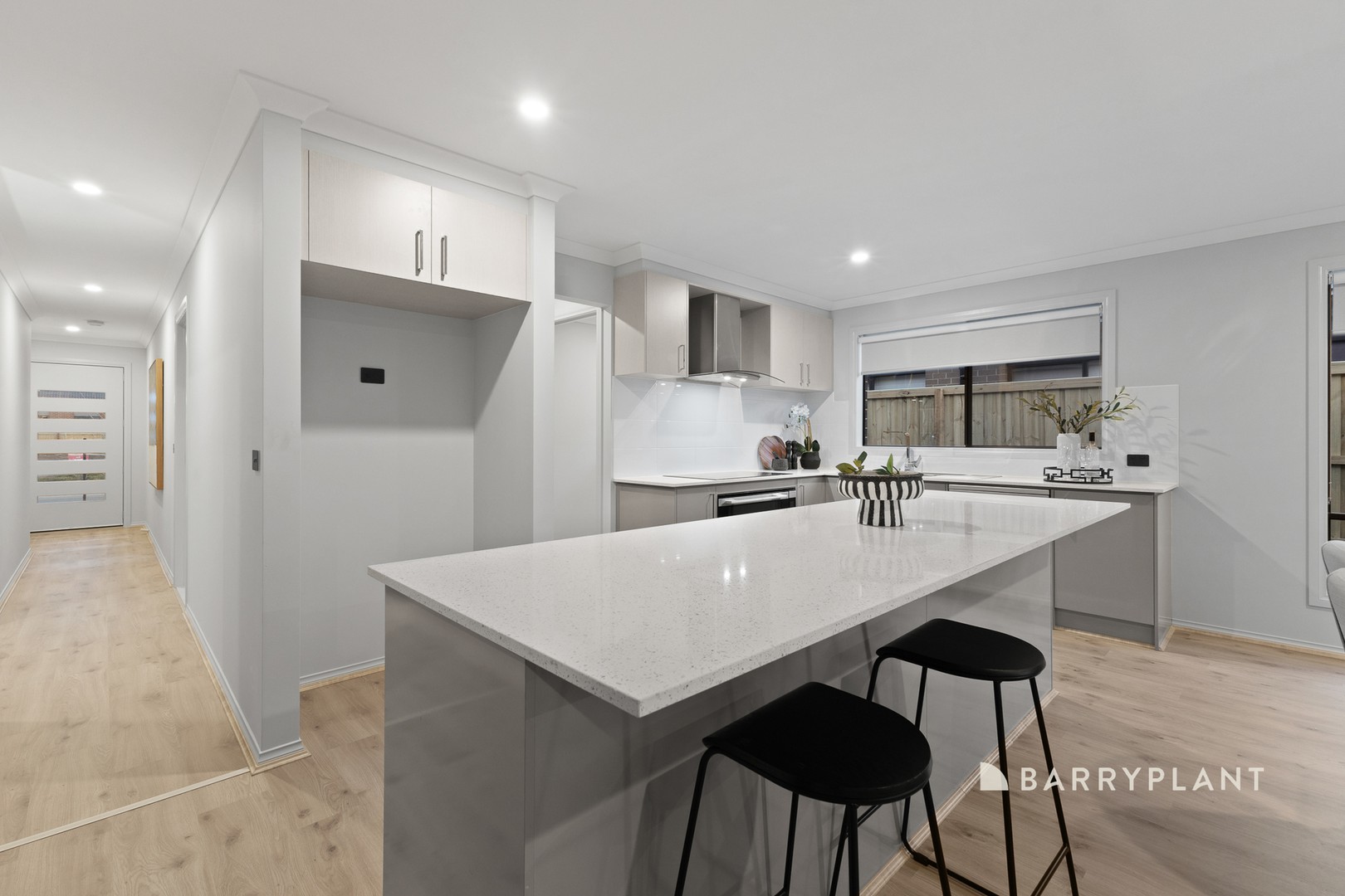 29 Fountain Road, Pakenham, VIC 3810, Pakenham - Thumbnail 3