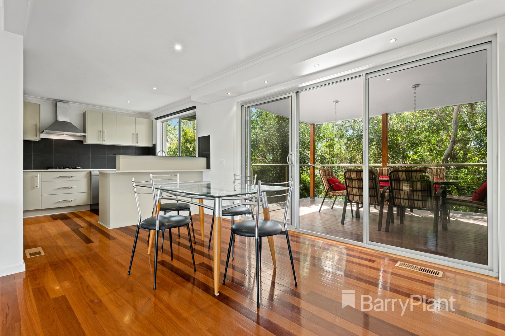 29 Fraser StreetDiamond Creek, VIC 3089  - Leased, Diamond Creek - Thumbnail 3