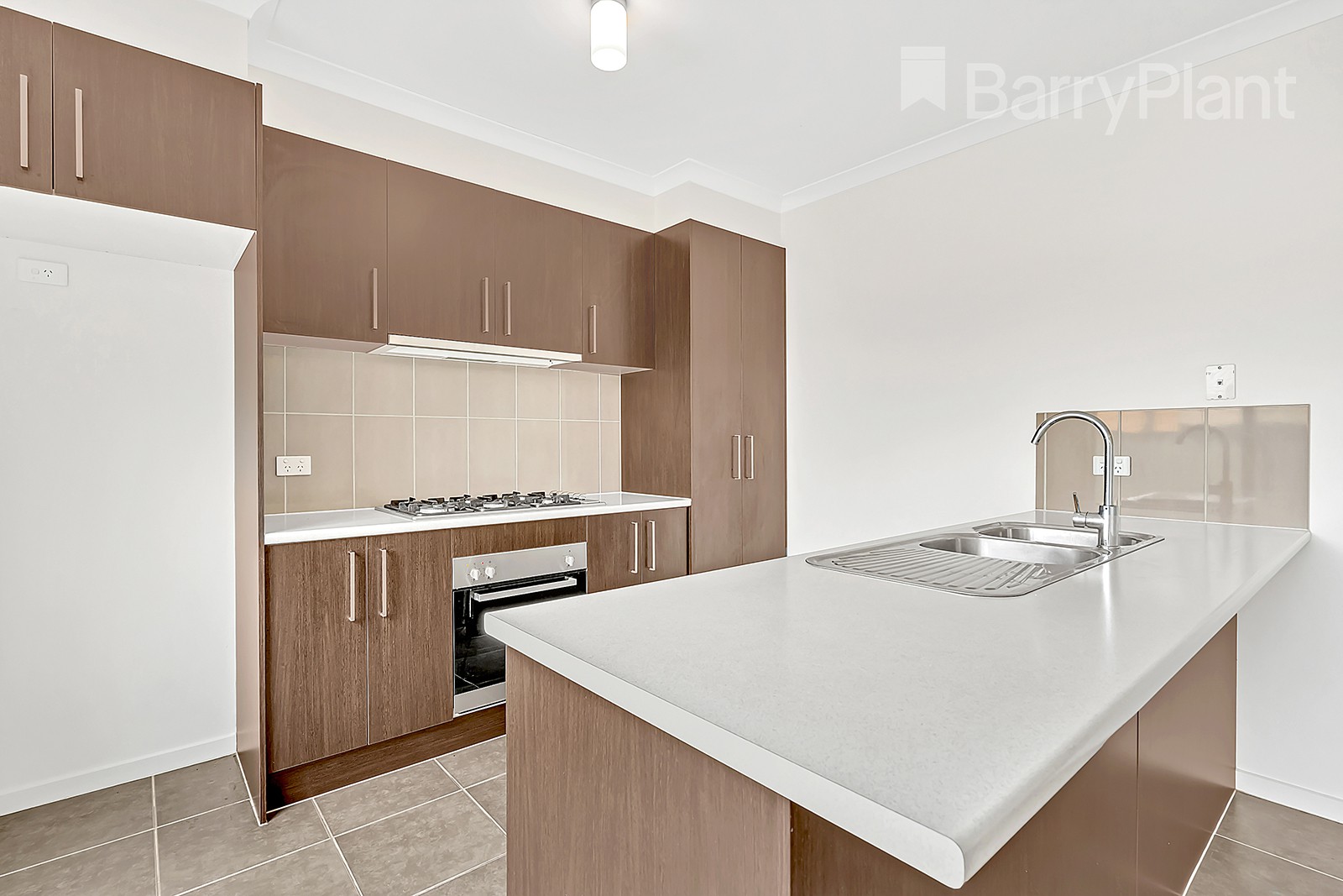 29 Gateshead Street, Craigieburn, VIC 3064, Craigieburn - Thumbnail 2