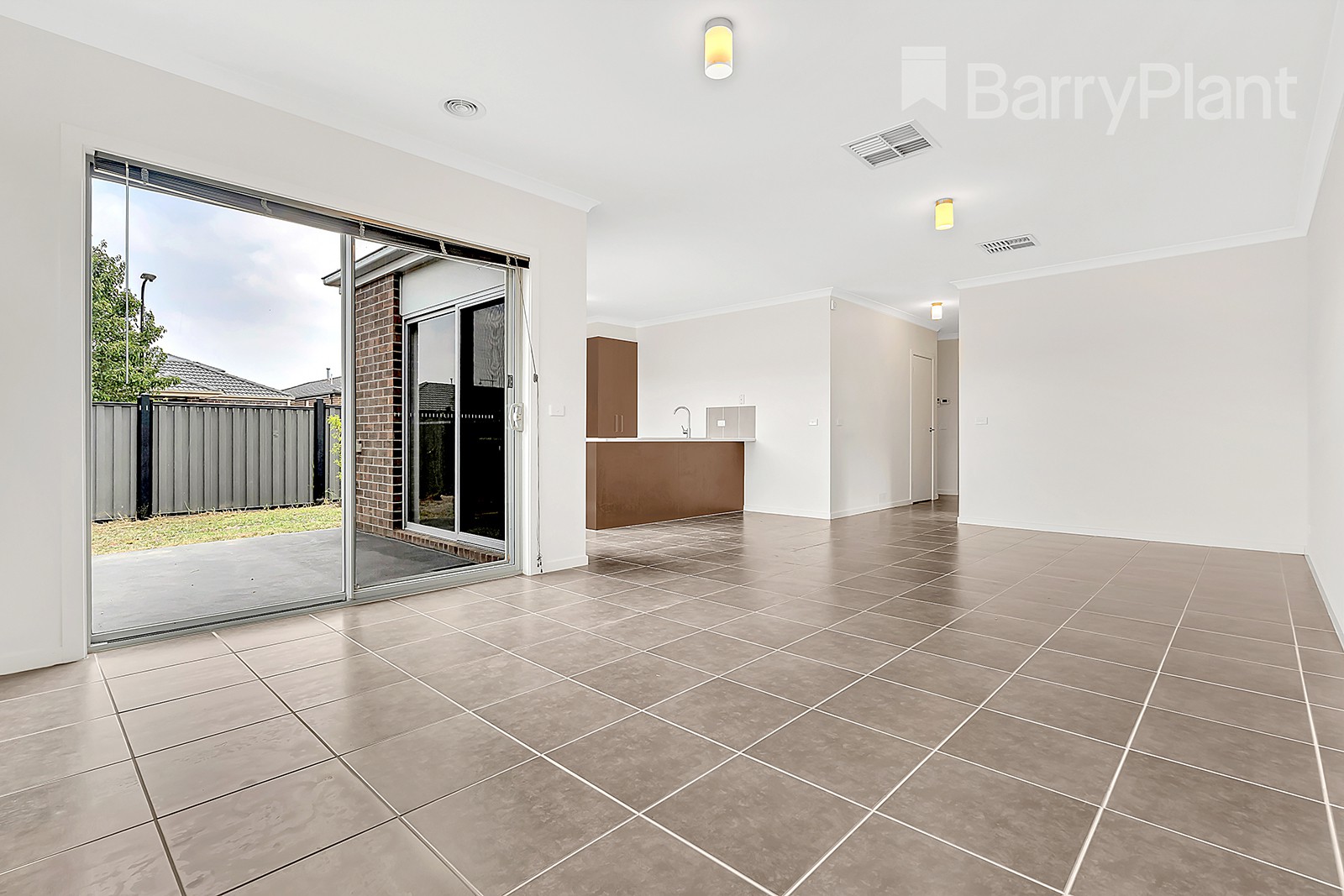 29 Gateshead Street, Craigieburn, VIC 3064, Craigieburn - Thumbnail 5