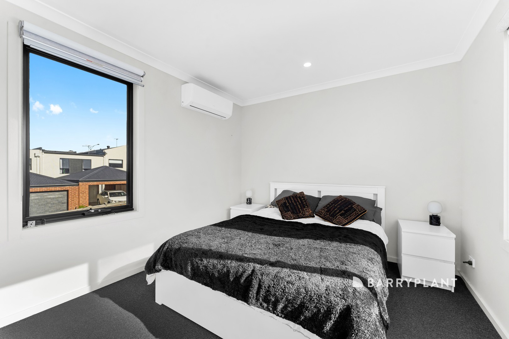 29 Graziers Crescent, Clyde North, VIC 3978 - Thumbnail 1 - 09/07/2026