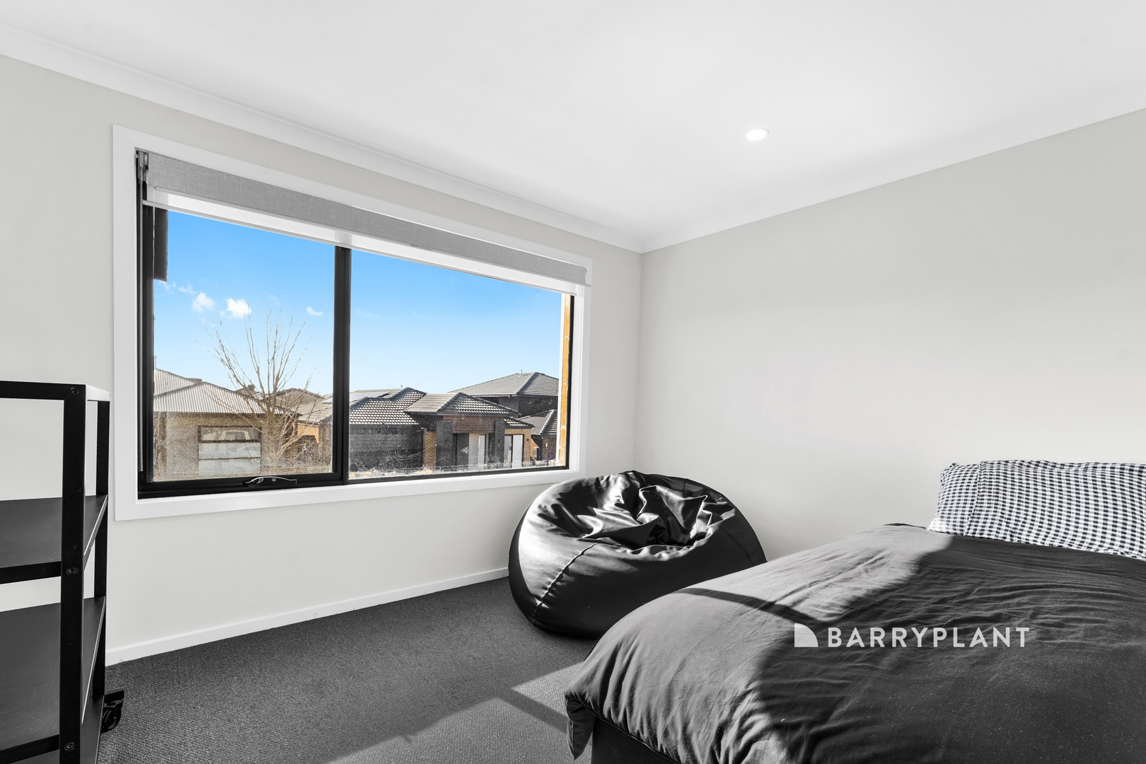 29 Graziers Crescent, Clyde North, VIC 3978 - Thumbnail 2 - 09/07/2026