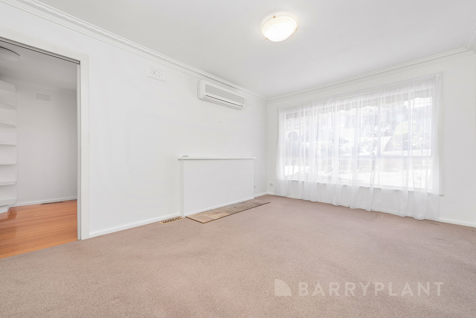 29 Grosvenor Street, Niddrie, VIC 3042, Niddrie - Thumbnail 3