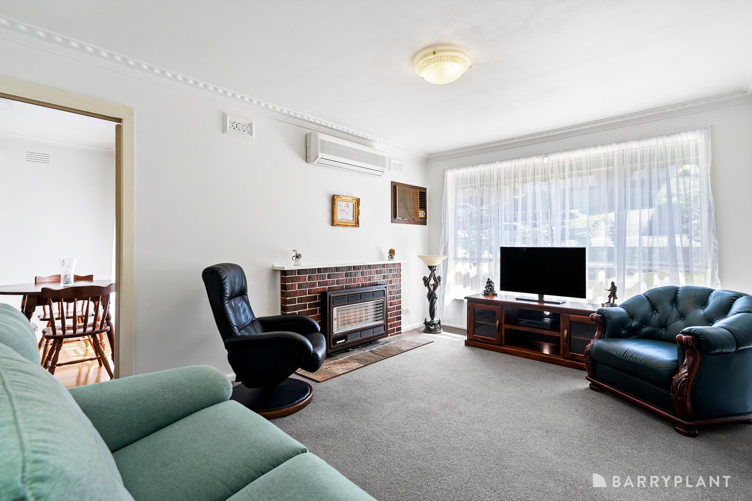 29 Grosvenor Street, Niddrie, VIC 3042, Niddrie - Thumbnail 3