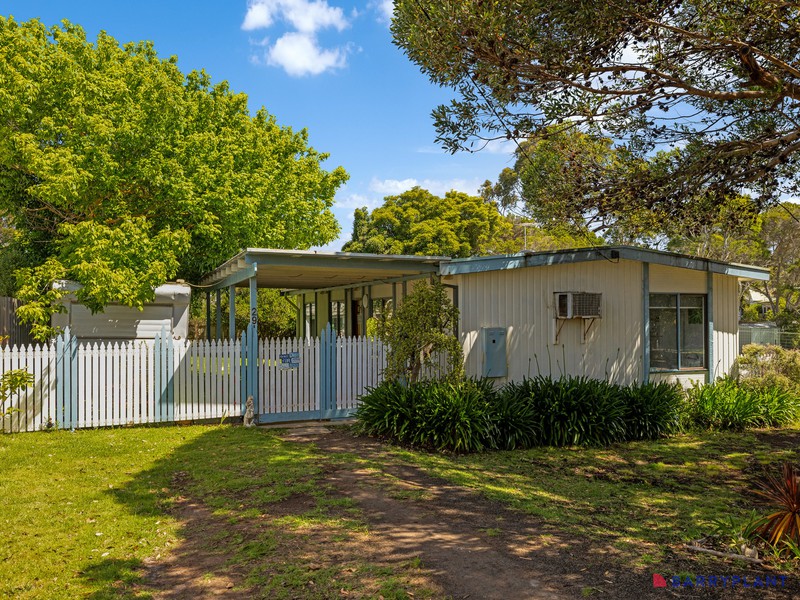 29 Hobsons Parade, Cowes, VIC 3922 - Image - 28/11/2025