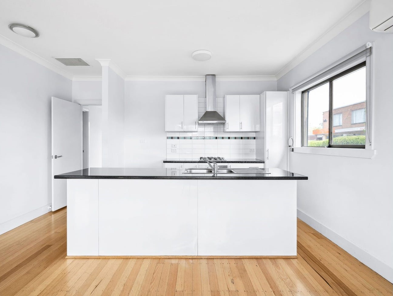 29 Hughes Street, Bell Park, VIC 3215, Bell Park - Thumbnail 2
