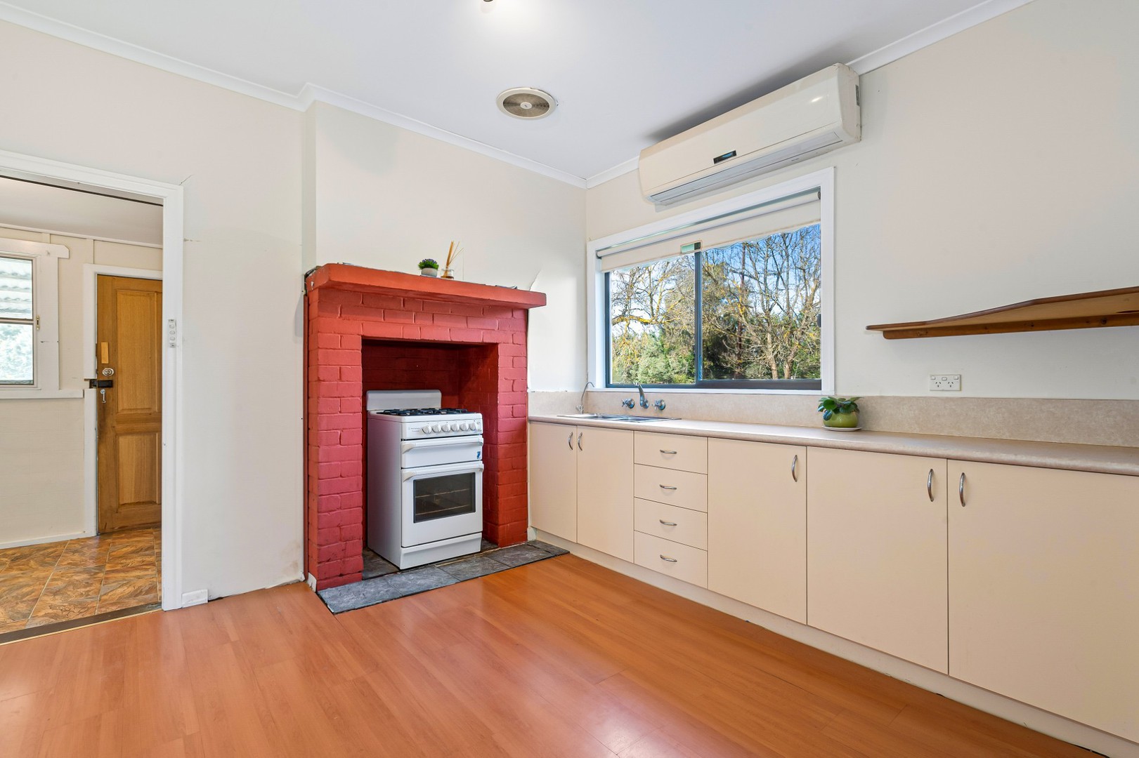 29 Jamieson Street, Broadford, VIC 3658, Broadford - Thumbnail 5