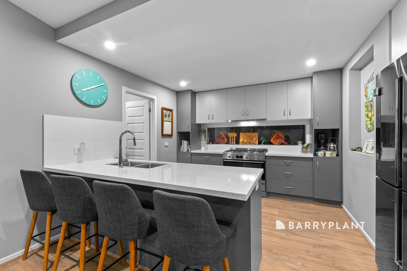 29 Kendal Avenue, Warragul, VIC 3820, Warragul - Thumbnail 4