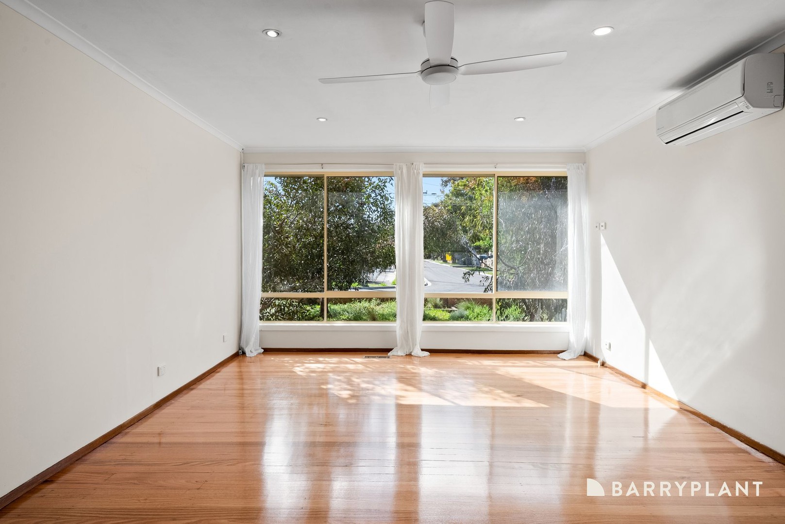 29 Killeen Street, Sunshine West, VIC 3020 - Thumbnail 2 - 08/10/2026