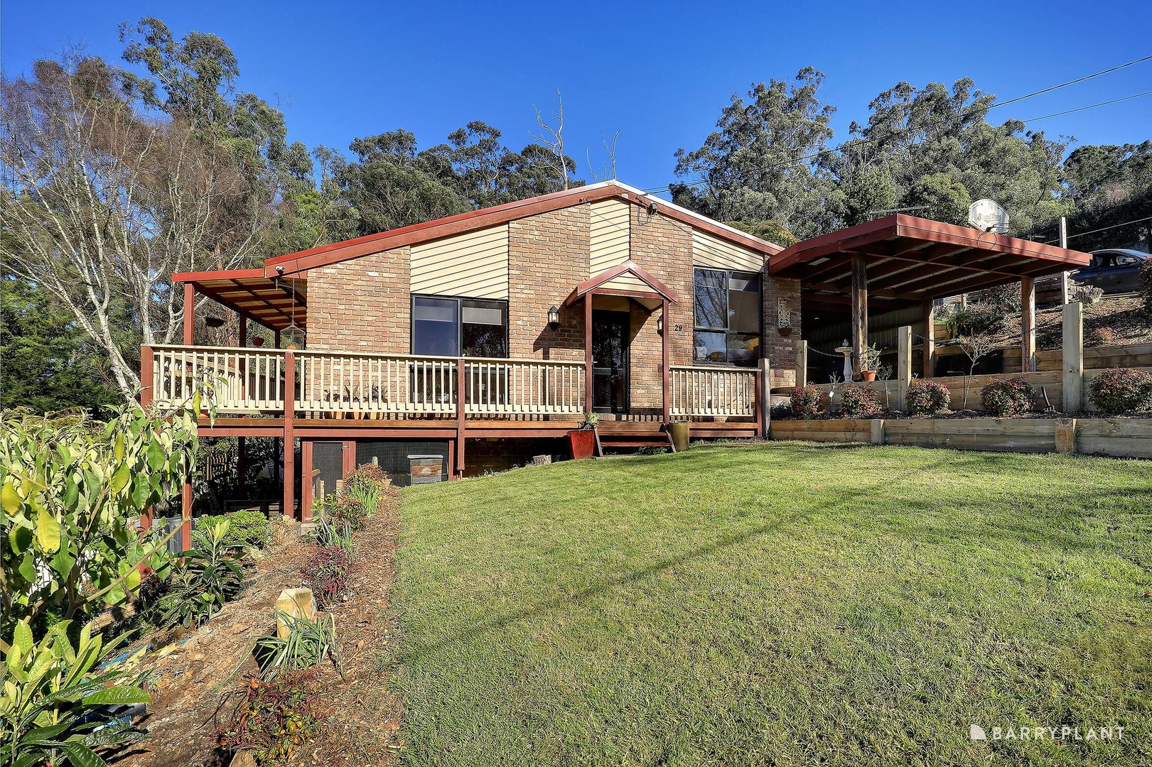 29 Kitchener Parade, Cockatoo, VIC 3781, Cockatoo - Thumbnail 2