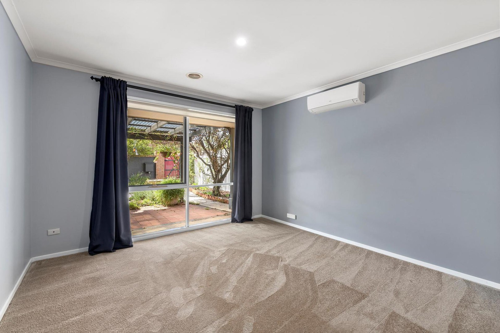 29 Lady Penrhyn Avenue, Mill Park, VIC 3082, Mill Park - Thumbnail 4