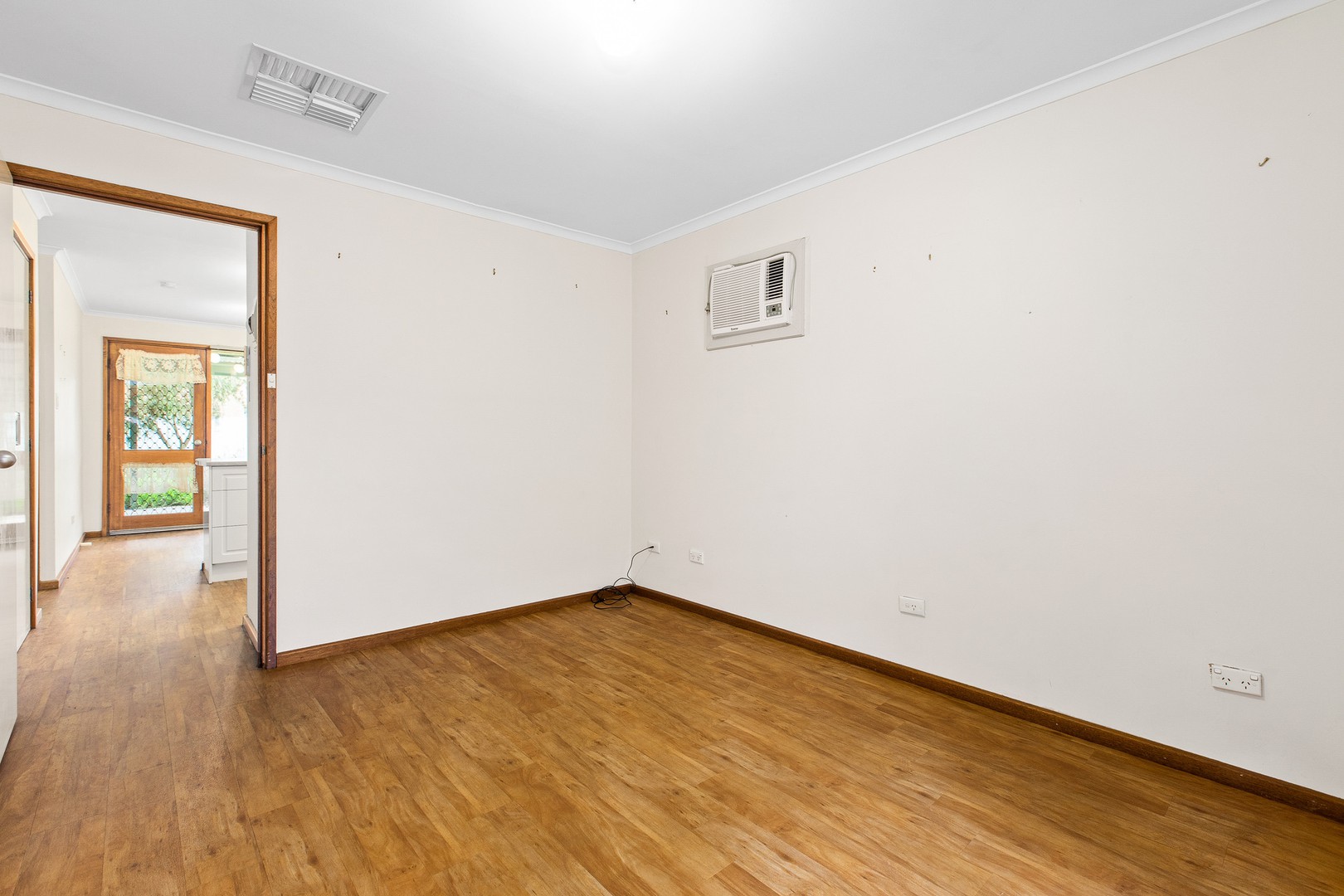 29 Lavender Drive, Parafield Gardens, SA 5107, Parafield Gardens - Thumbnail 7