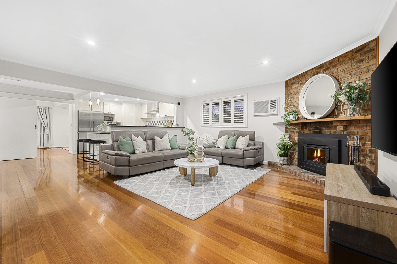 29 Linsley Way, Wantirna, VIC 3152, Wantirna - Thumbnail 2