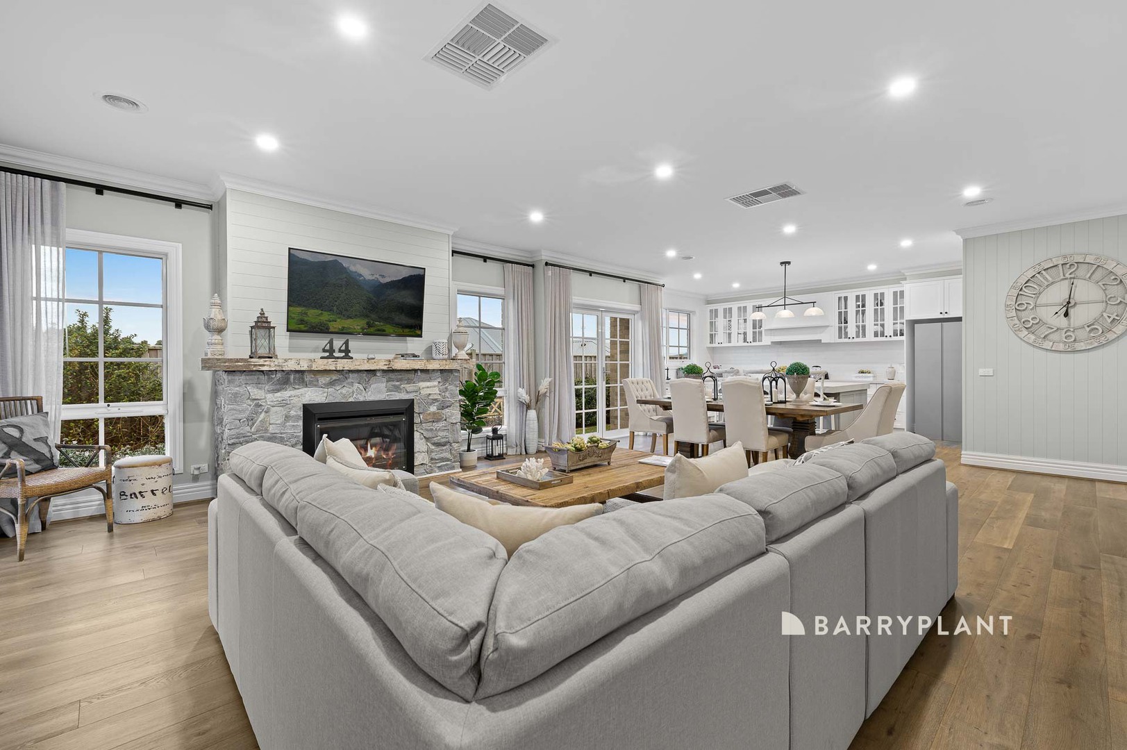 29 Longview Road, Warragul, VIC 3820, Warragul - Thumbnail 2