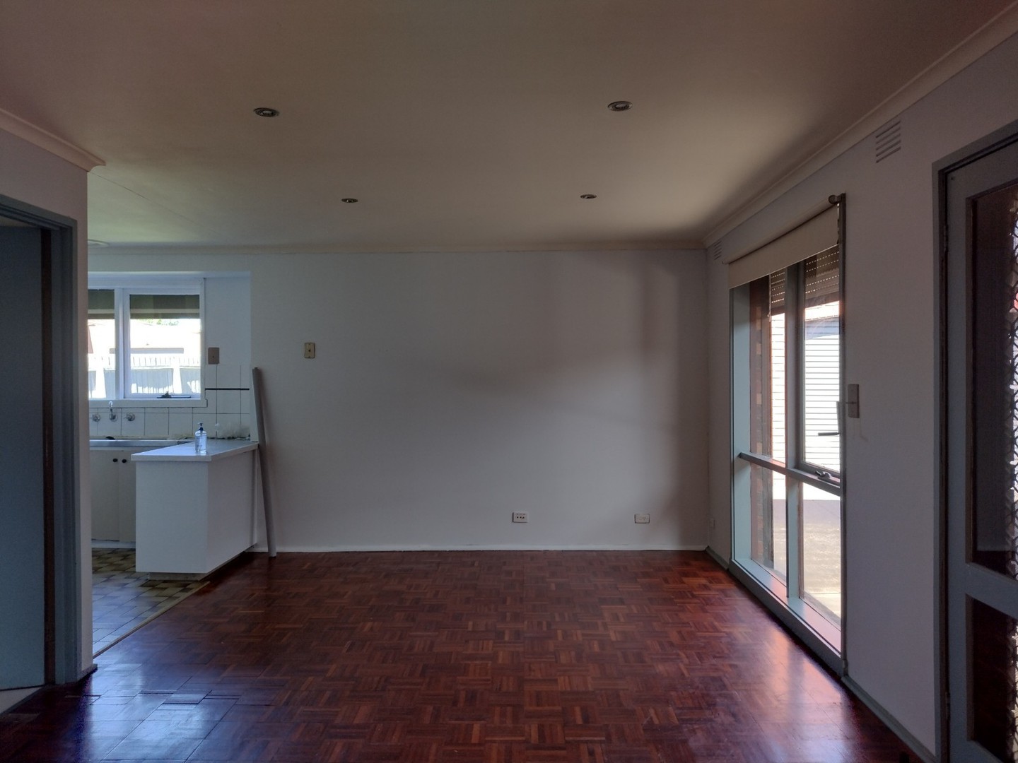 29 Lovell Drive, St Albans, VIC 3021 - Thumbnail 2 - 07/12/2021